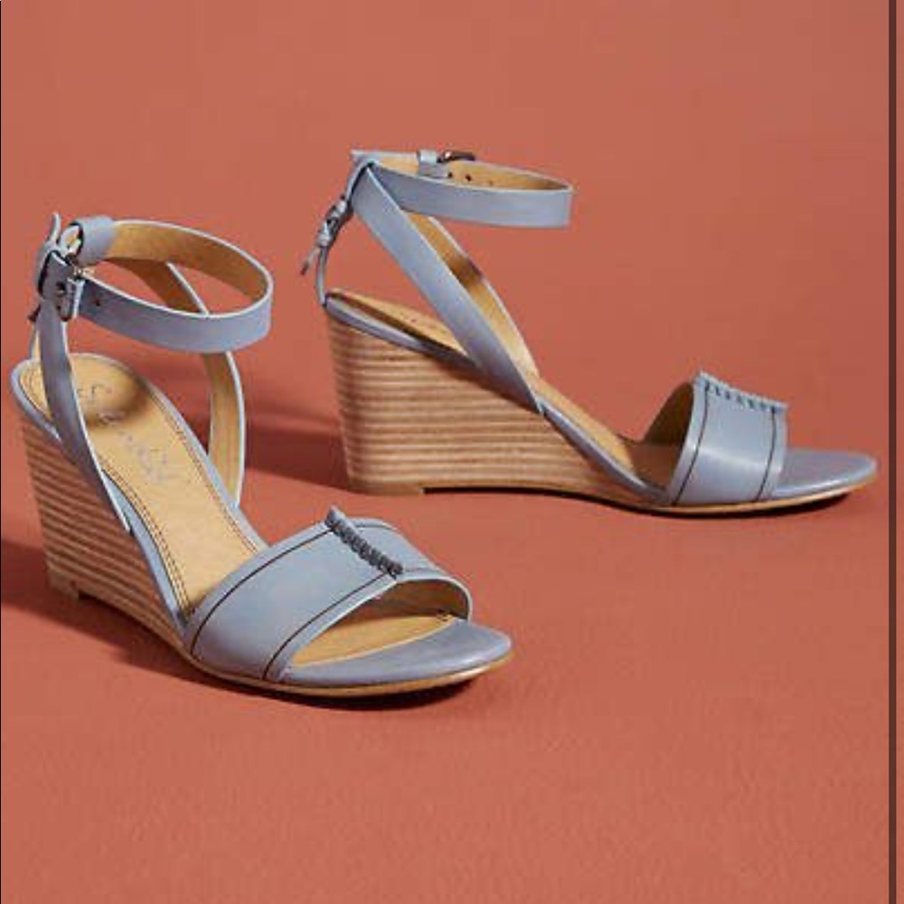 NIB 8 // SPLENDID TADEO WEDGE SANDALS